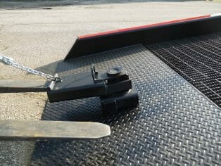 Positioning Sleeve on the Copperloy® mobile yard ramps Positioning Sleeve Copperloy® Mobile Yard Ramps